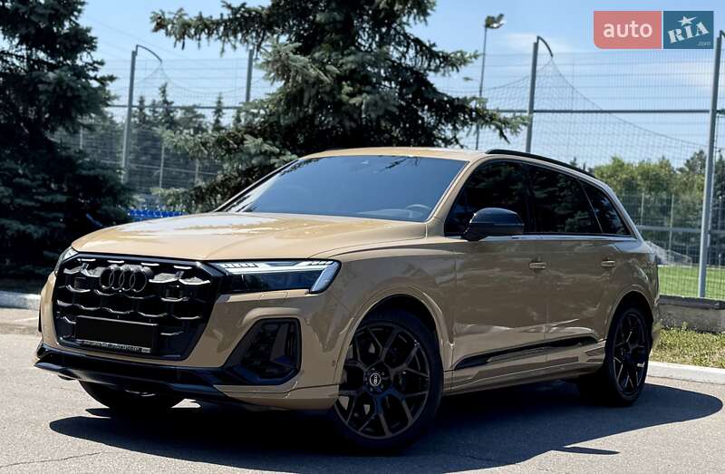 Внедорожник / Кроссовер Audi SQ7 2024 в 