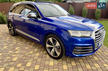 Внедорожник / Кроссовер Audi SQ7 2016 в 