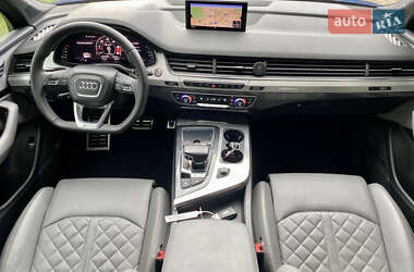 Внедорожник / Кроссовер Audi SQ7 2016 в 