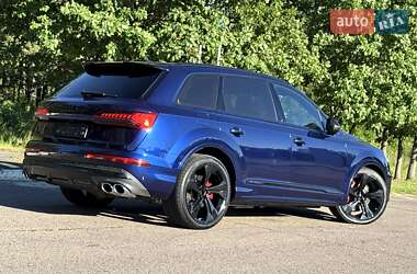 Позашляховик / Кросовер Audi SQ7 2020 в 