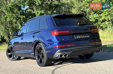 Позашляховик / Кросовер Audi SQ7 2020 в 