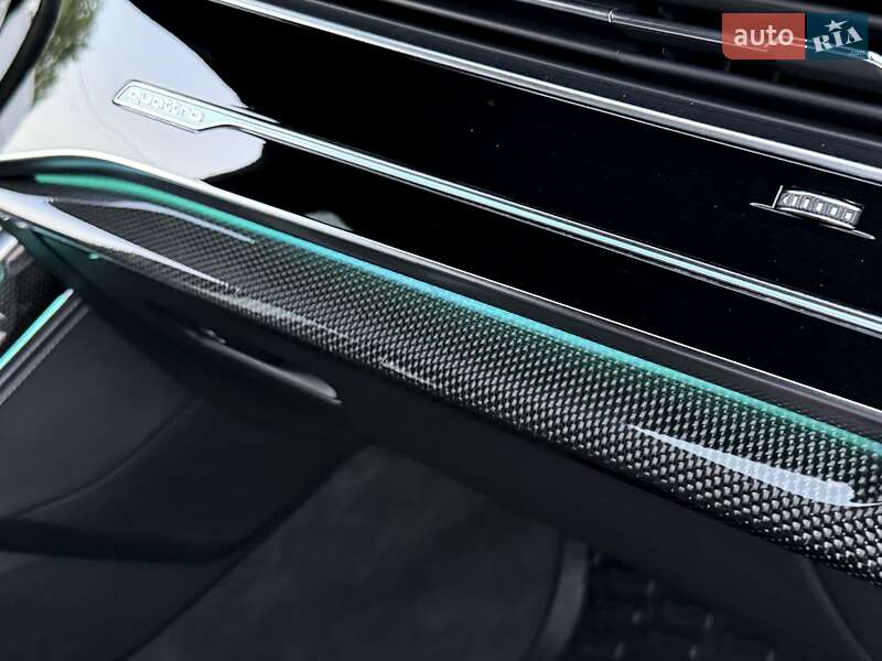 Внедорожник / Кроссовер Audi SQ7 2020 в Луцке