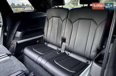 Позашляховик / Кросовер Audi SQ7 2020 в 