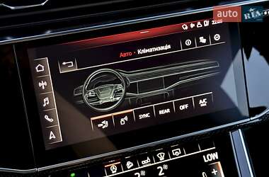 Позашляховик / Кросовер Audi SQ7 2020 в 
