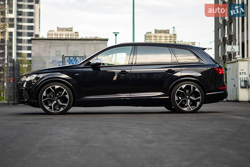 Внедорожник / Кроссовер Audi SQ7 2017 в Киеве