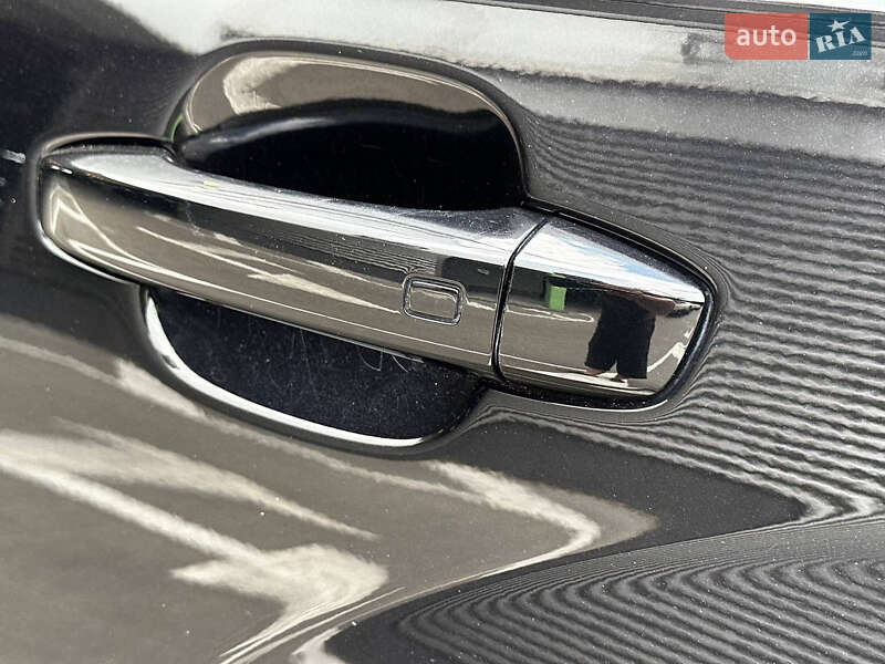 Позашляховик / Кросовер Audi SQ7 2018 в Києві
