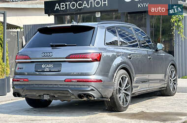 Внедорожник / Кроссовер Audi SQ7 2020 в 