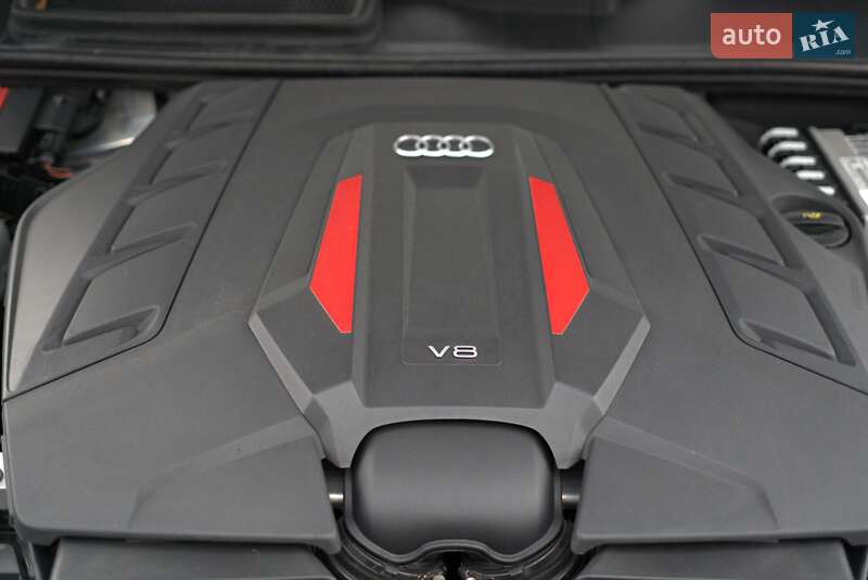 Внедорожник / Кроссовер Audi SQ7 2021 в Луцке