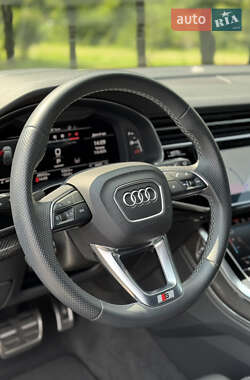 Внедорожник / Кроссовер Audi SQ7 2021 в 