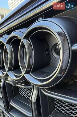 Внедорожник / Кроссовер Audi SQ7 2022 в 