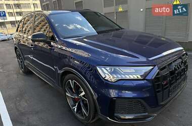 Внедорожник / Кроссовер Audi SQ7 2022 в 