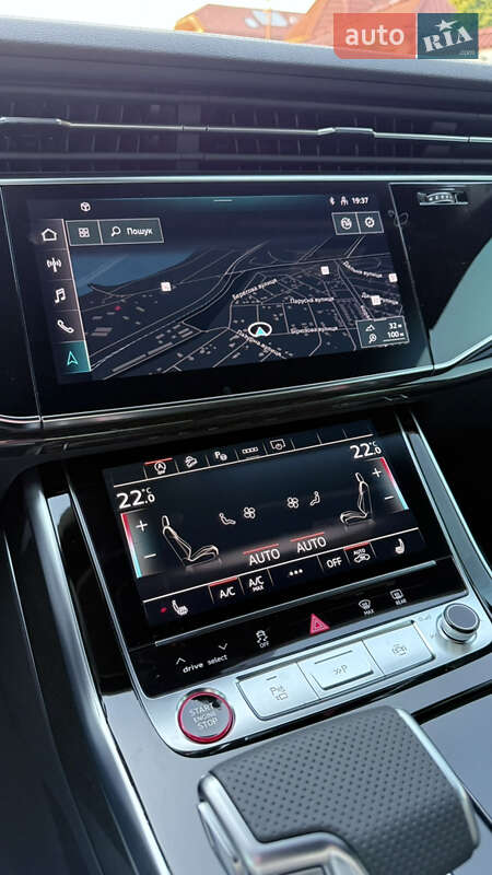 Внедорожник / Кроссовер Audi SQ7 2024 в Львове