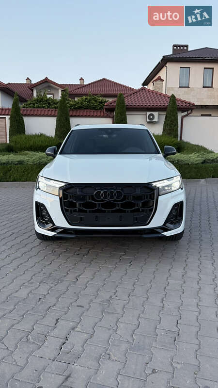 Внедорожник / Кроссовер Audi SQ7 2024 в Одессе