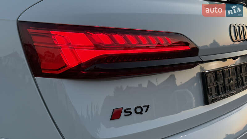 Внедорожник / Кроссовер Audi SQ7 2024 в Одессе