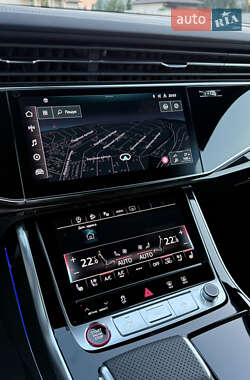 Внедорожник / Кроссовер Audi SQ7 2024 в 