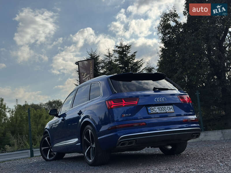Внедорожник / Кроссовер Audi SQ7 2017 в Львове