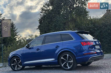 Внедорожник / Кроссовер Audi SQ7 2017 в 