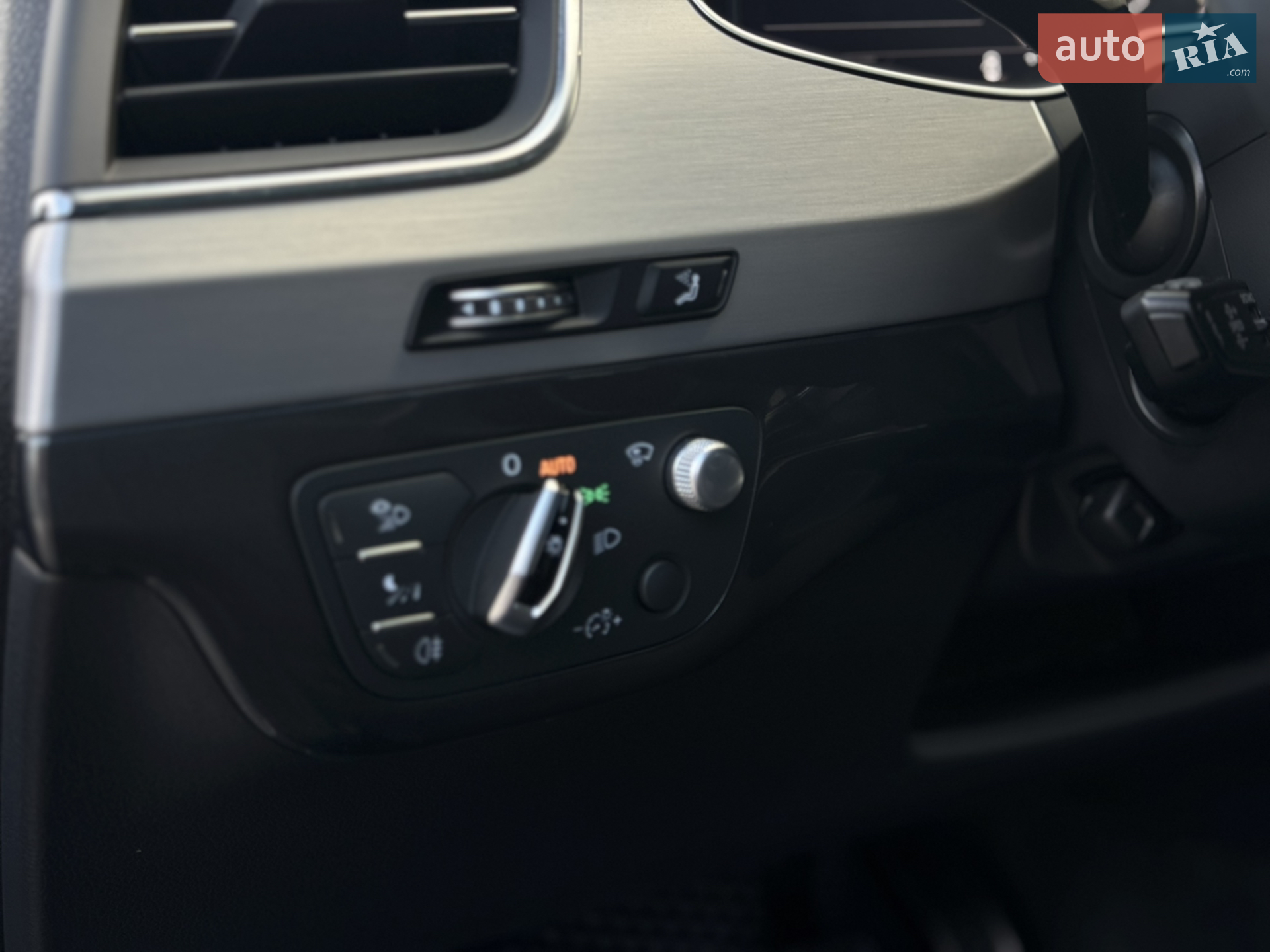 2017 Audi SQ7 - мініатюра 46