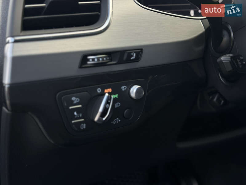 Внедорожник / Кроссовер Audi SQ7 2017 в Львове