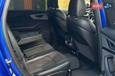 Внедорожник / Кроссовер Audi SQ7 2017 в 