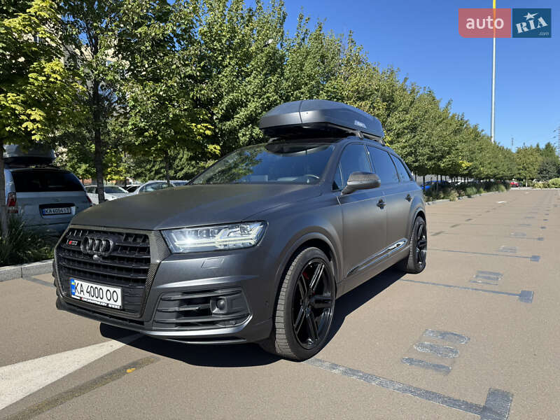 Внедорожник / Кроссовер Audi SQ7 2016 в 