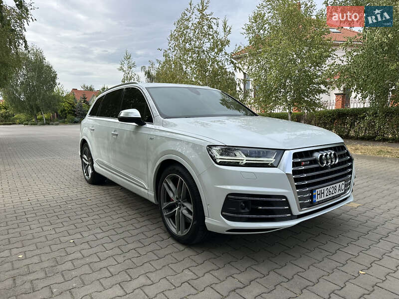 Внедорожник / Кроссовер Audi SQ7 2018 в Одессе