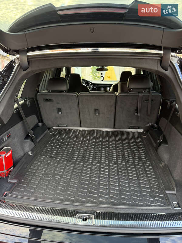 Внедорожник / Кроссовер Audi SQ7 2021 в Житомире фото 30 Внедорожник / Кроссовер Audi SQ7 2021 в Житомире