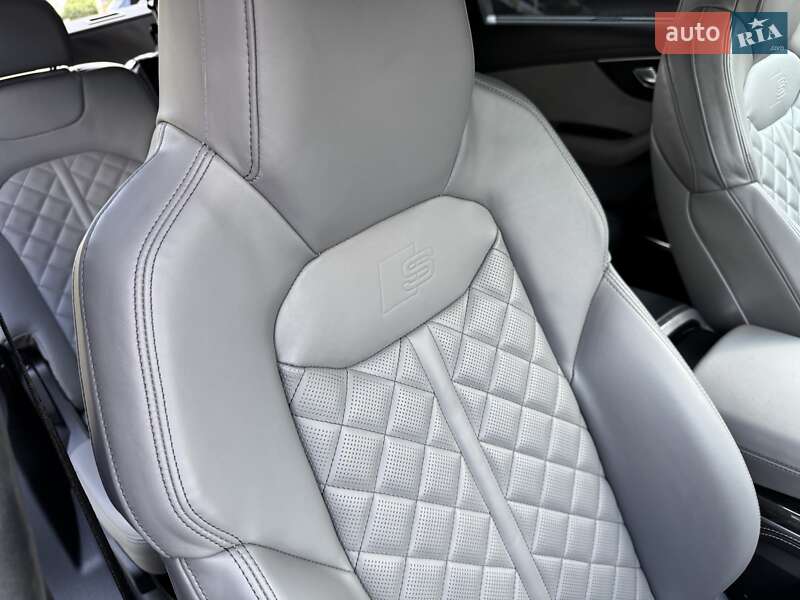 Внедорожник / Кроссовер Audi SQ7 2023 в Киеве