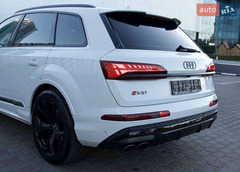 Внедорожник / Кроссовер Audi SQ7 2024 в Одессе