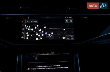 Позашляховик / Кросовер Audi SQ7 2024 в 