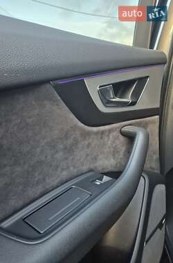 Внедорожник / Кроссовер Audi SQ7 2017 в 