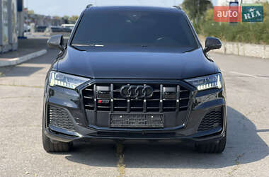 Внедорожник / Кроссовер Audi SQ7 2020 в 