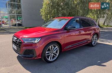 Внедорожник / Кроссовер Audi SQ7 2020 в Киеве