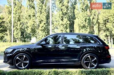 Внедорожник / Кроссовер Audi SQ7 2023 в 