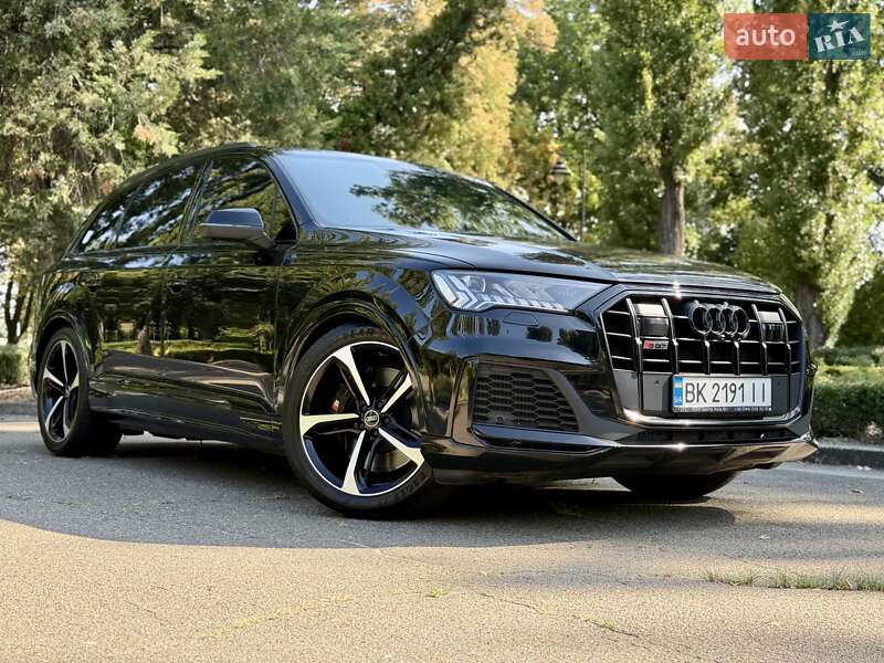 Позашляховик / Кросовер Audi SQ7 2023 в Києві