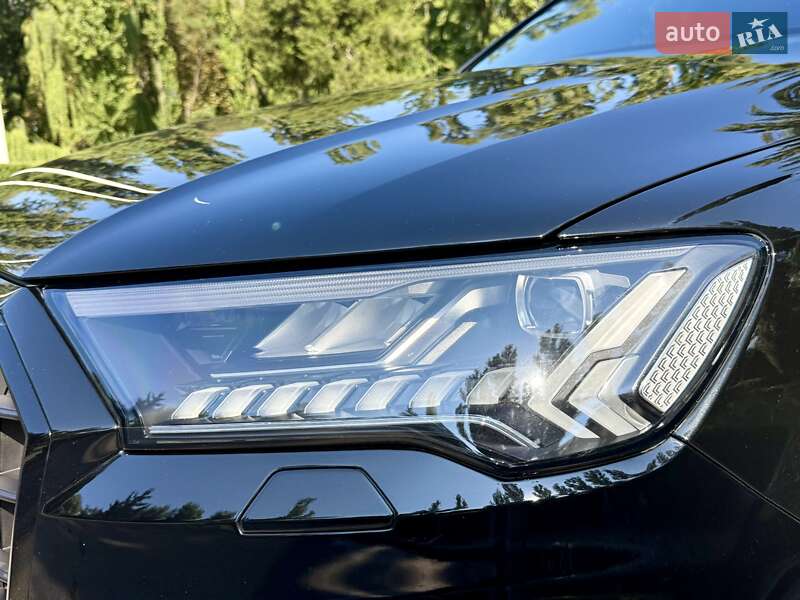 Позашляховик / Кросовер Audi SQ7 2023 в Києві