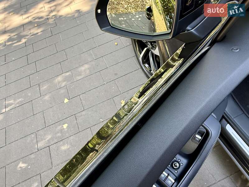 Позашляховик / Кросовер Audi SQ7 2023 в Києві