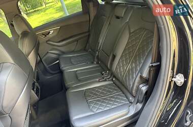 Внедорожник / Кроссовер Audi SQ7 2023 в 