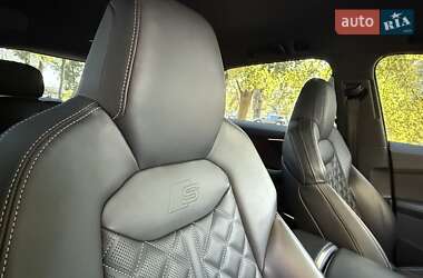 Внедорожник / Кроссовер Audi SQ7 2023 в 