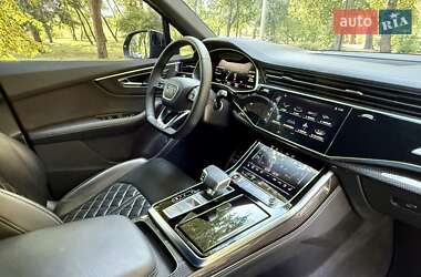 Внедорожник / Кроссовер Audi SQ7 2023 в 