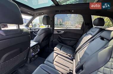 Внедорожник / Кроссовер Audi SQ7 2017 в 