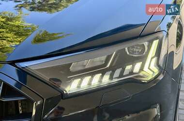 Внедорожник / Кроссовер Audi SQ7 2021 в 