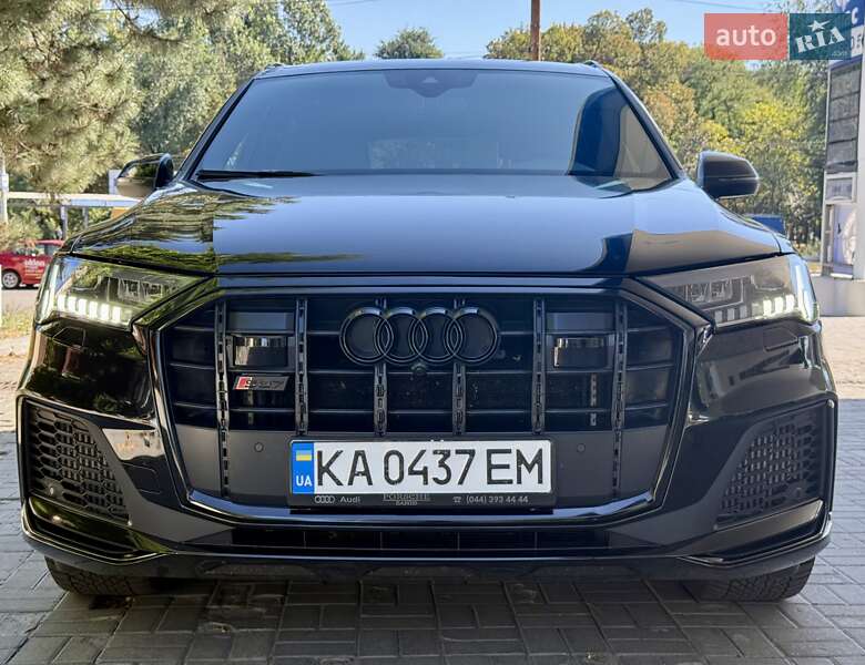Внедорожник / Кроссовер Audi SQ7 2021 в Днепре