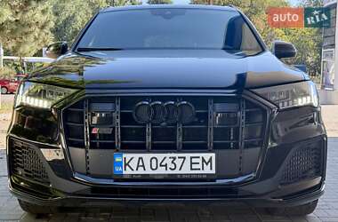 Внедорожник / Кроссовер Audi SQ7 2021 в 
