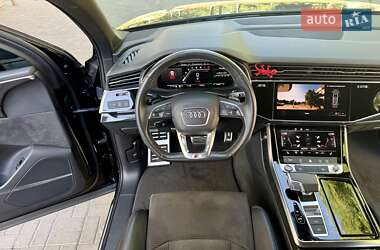 Внедорожник / Кроссовер Audi SQ7 2021 в 