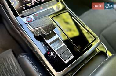 Внедорожник / Кроссовер Audi SQ7 2021 в 