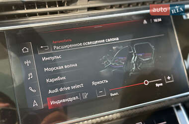 Позашляховик / Кросовер Audi SQ7 2020 в 