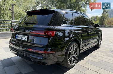 Внедорожник / Кроссовер Audi SQ7 2019 в 