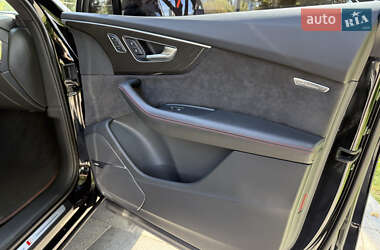 Внедорожник / Кроссовер Audi SQ7 2019 в 