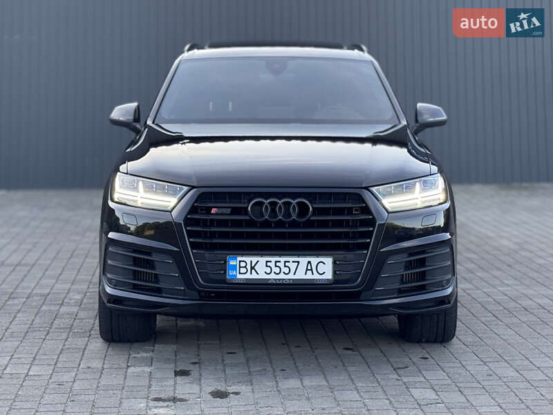 Внедорожник / Кроссовер Audi SQ7 2017 в Сарнах фото 7 Внедорожник / Кроссовер Audi SQ7 2017 в Сарнах